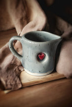 Load image into Gallery viewer, Cup with heart
