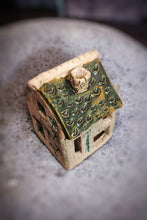 Load image into Gallery viewer, Tealight House
