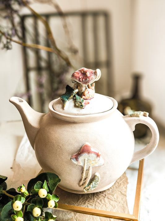 Teapot mushroom